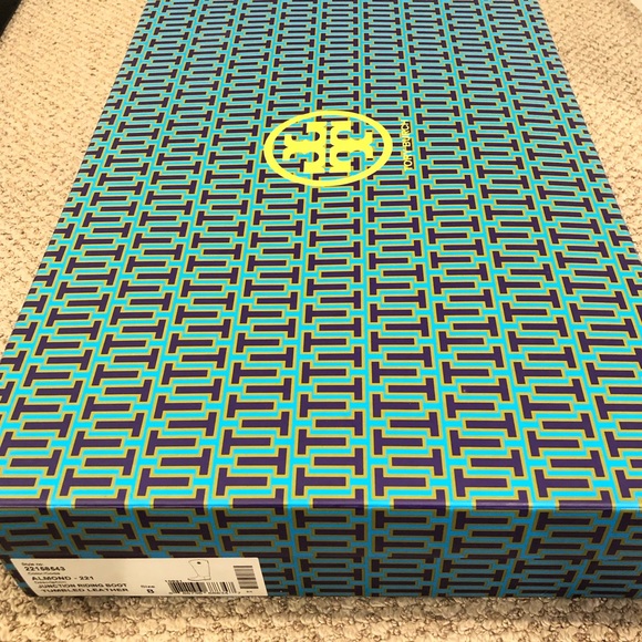 MOVING SALE!!! Tory Burch Junction Boots - Size 8 - Picture 7 of 7